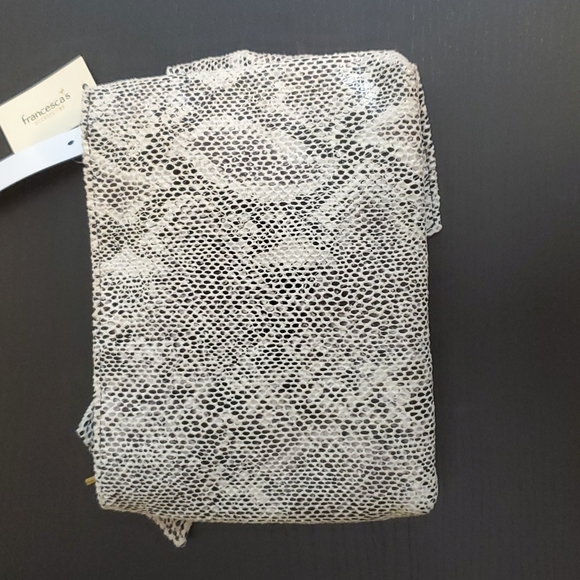 Hand Purse - Picture 2 of 2